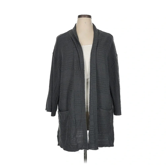 Umgee Sweaters - ✨2 For $6 Umgee Sweater Size Medium #B1